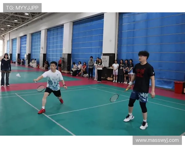 成都羽毛球队奋勇拼搏的成长之路与辉煌成就揭秘